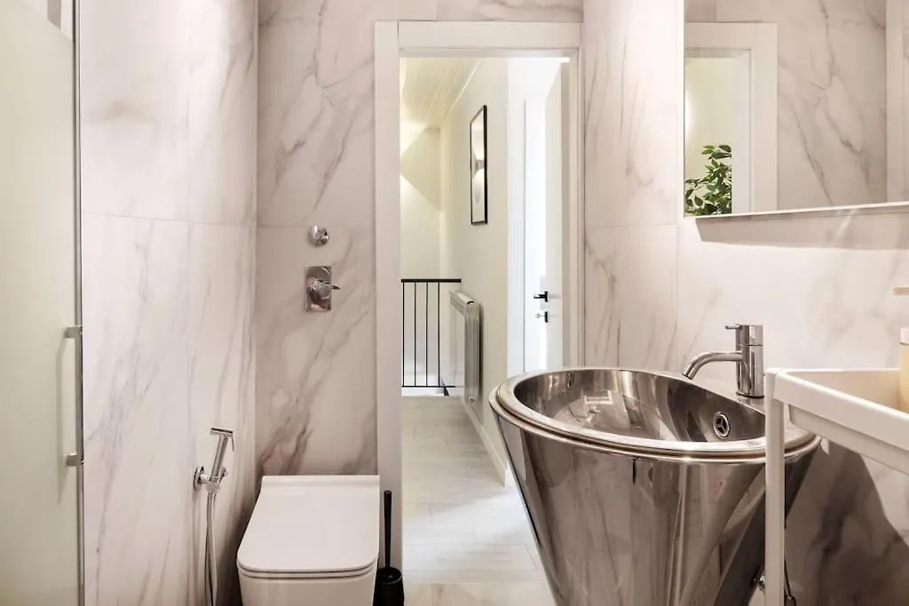 Stupendo Duplex In Centro A Milano Apartment