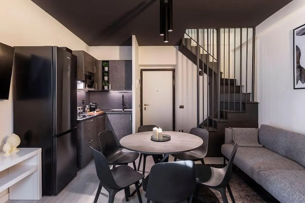 Stupendo Duplex In Centro A Milano Apartment 0*, Milan Italy