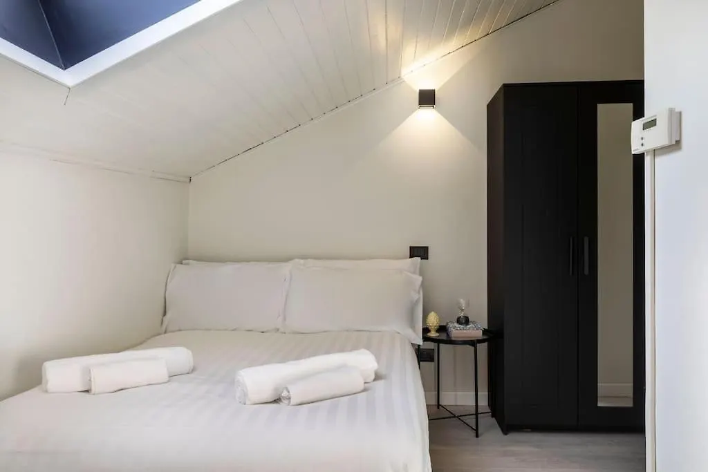 Stupendo Duplex In Centro A Milano Apartment